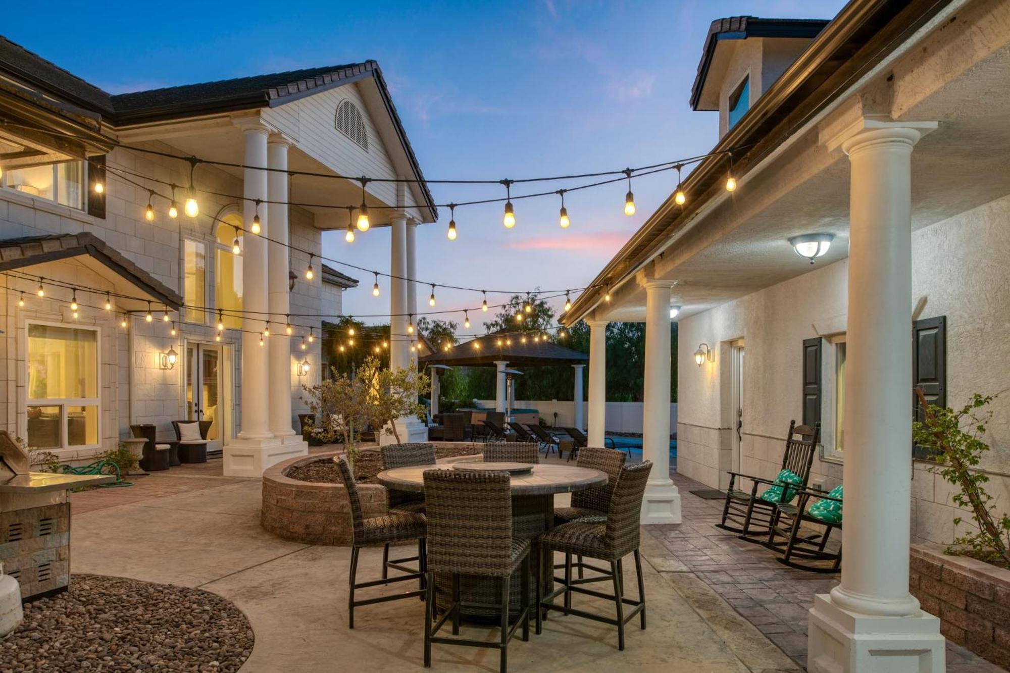 Grand Contento By Avantstay Extraordinary Estate W Pool Hot Tub Movie Room テメキュラ エクステリア 写真