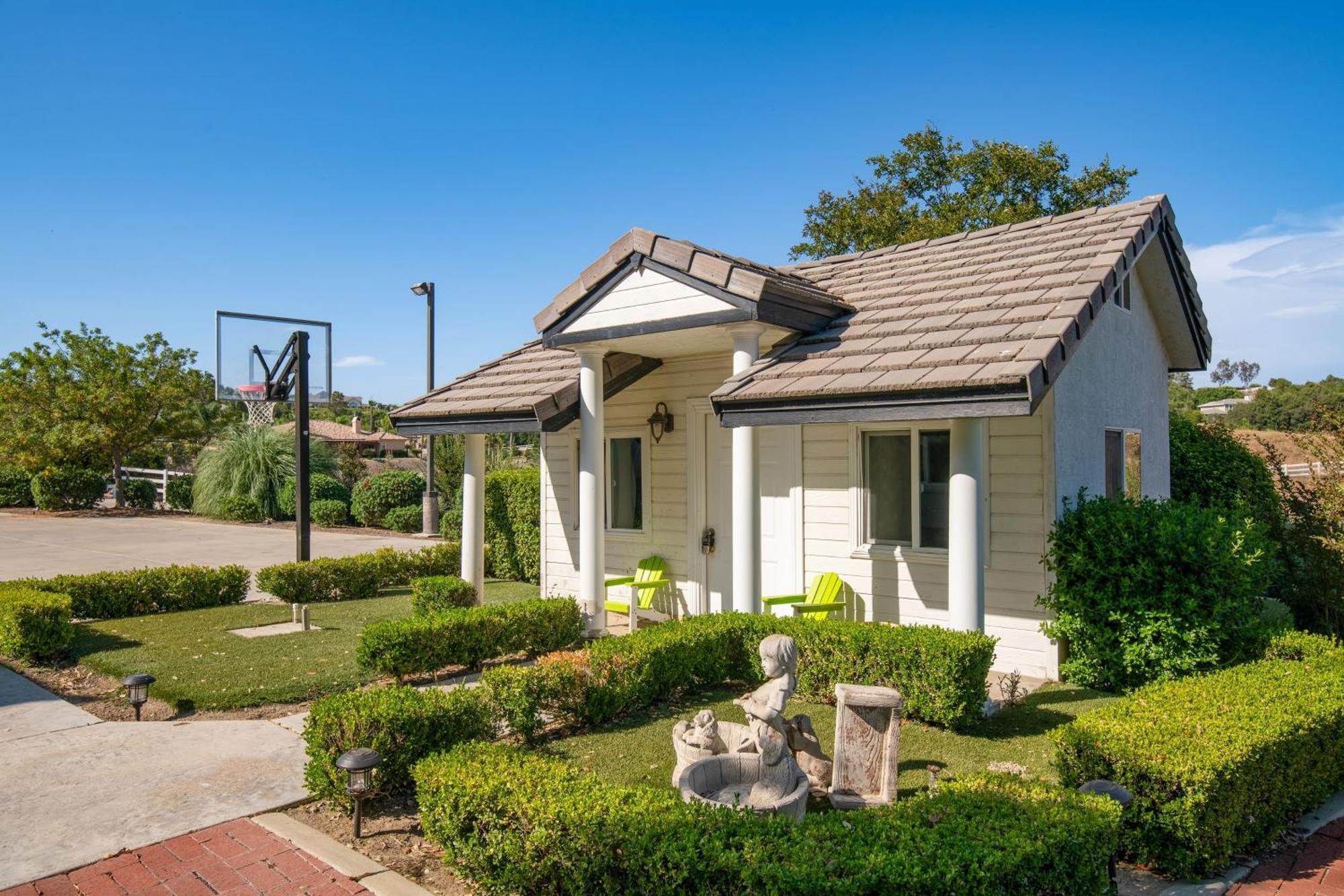 Grand Contento By Avantstay Extraordinary Estate W Pool Hot Tub Movie Room テメキュラ エクステリア 写真