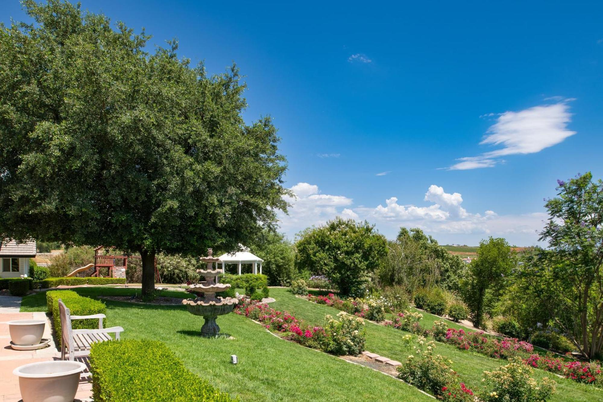 Grand Contento By Avantstay Extraordinary Estate W Pool Hot Tub Movie Room テメキュラ エクステリア 写真